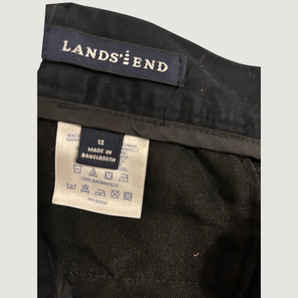 Lands End Womens Black Chino Shorts Size 12 Cotton Twill Cuffed Flat Front - Picture 2 of 5
